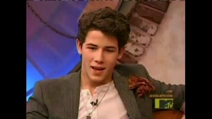 Nick Jonas On It's On With Alexa Chung (part 1 of 2) - 12_8_09