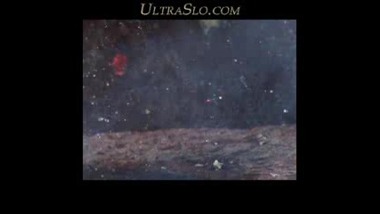 Експлозия на лимон (slow motion)