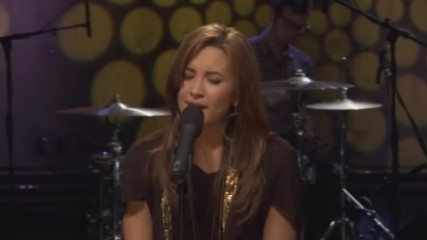 Прекрасната! Demi Lovato- It's Not to Late ( Cambio Cares Concert ) 2010