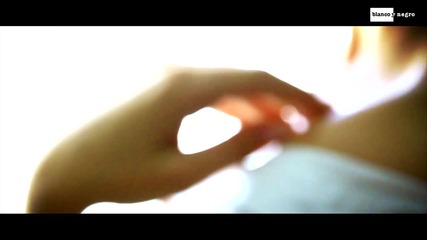 Deepside Deejays - Look Into My Eyes (official Video)