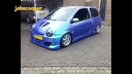 Renault Twingo c Пневматично Окачване