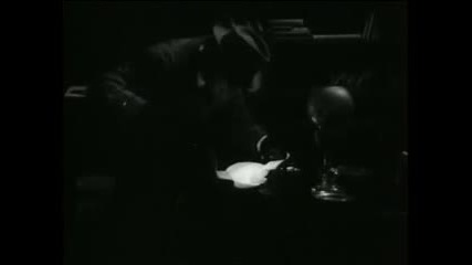 Българският сериал На всеки километър - Втори филм (1970), Пета серия - Тайната на шифъра [част 1]