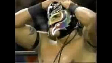 истинското лице на Rey Misterio ;))