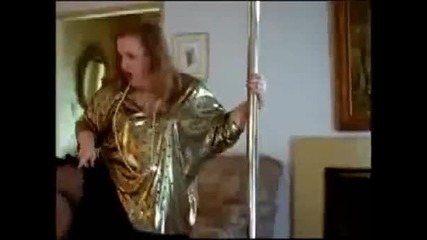 стриптийз . много смях 