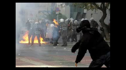 Атина На Бунт ( Снимки ) Greece Hooligans!