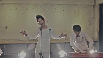 Handsome People - Woowei Woowei
