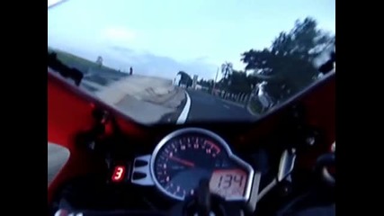 Honda Cbr1000rr 2008 299km_h de manha ! Derretendo O Joelho !