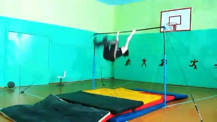 Best tricks on the bar, турник 2010-2011. (freerun, Turnikmen)