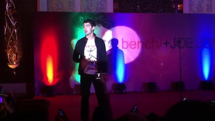 Joe Jonas sings see No More