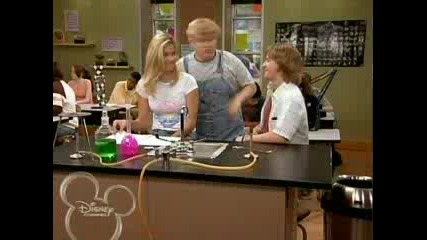 Hannah Montana - S02 E01 Me And Rico Down By The School Yard 