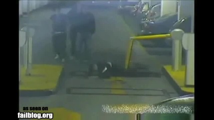 Да паднеш от смях тест 6 - Падане върхо бариера H D