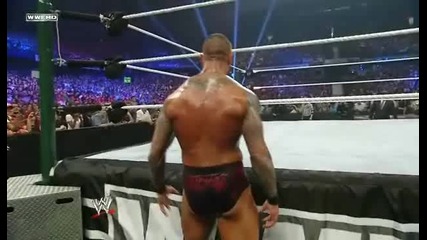 Wwe Money In The Bank 2011 Randy orton Превъртя заради Загабута :d