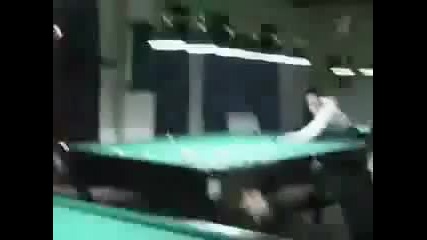 Lud koito si tarsi boq