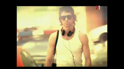 Николь - Солнце улыбается (2010)