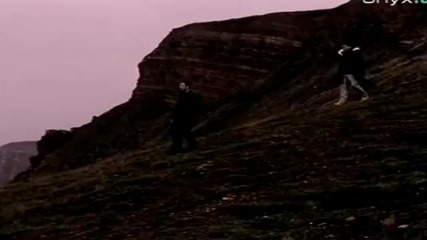 Green Court feat. Devision - Shining (2000)