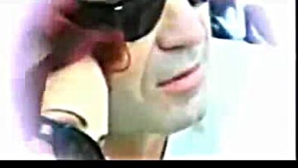 Mile Kitic - Kraljica trotoara (official Video 1996).mp4