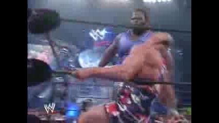 Brock Lesnar Прави F - 5 На Mark Henry