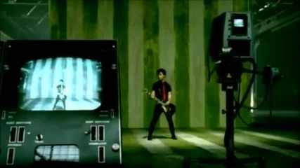 Green Day - American Idiot