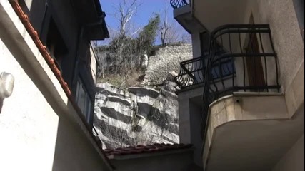 Разчистват опасните скали на Джамбаз тепе в Пловдив