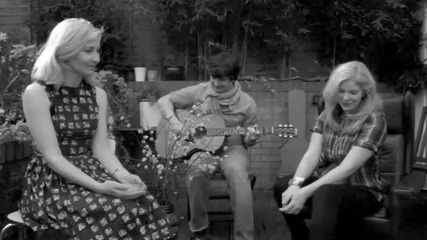 Red Sky July - Morning Song (live Acoustic)