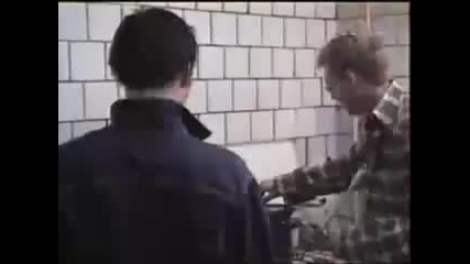 Много Сурова Скрита Камера