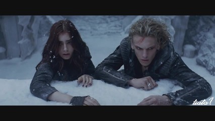 The Мortal Instruments : City of Bones Clary and Jace