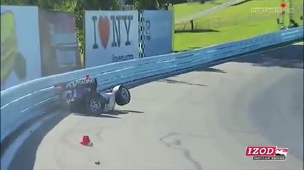 Ernesto Ej Viso се разби на Watkins Glen 2010 Indy Car Series 