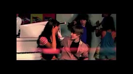 Sean Kingston Feat. Justin Bieber - Eenie Meenie 