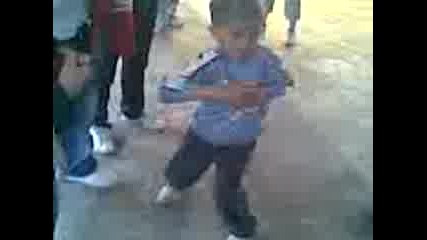 Хлапе от Хасково Играе Брейк (Alcatraz)