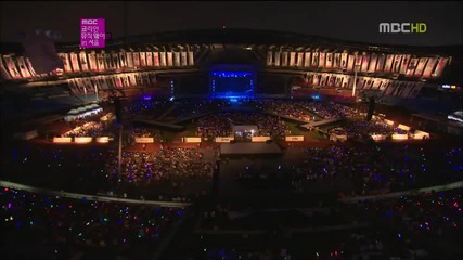 Taetiseo & Exo - Dj Got Us Falling in Love Again @ Smtown World Tour 3 in Seoul
