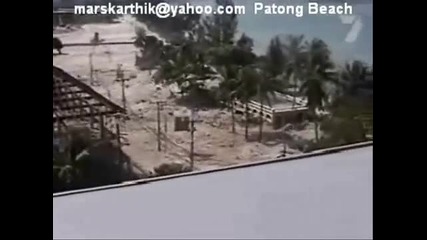 кадри от опустошителното цунами в Индонезия 