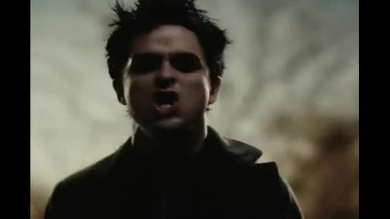 Boulevard Of Broken Dreams - Green Day Official Video