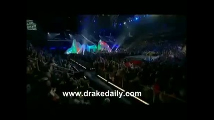 Knaan, Drake, Justin Bieber & Nikki Yanofsky - Wavin Flag - 2010 Juno Awards Live 