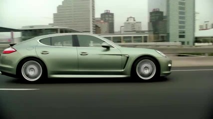 World Premiere - The new Porsche Panamera S Hybrid