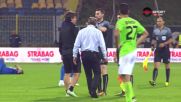 Илиан Илиев бесен на рефера след мача с Левски