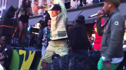 N.e.r.d. - Party People Live with Chris Brown 