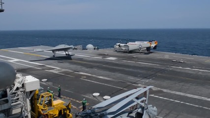 X-47b Completes First Carrier-based Arrested Landing (2)