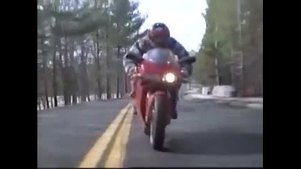 Ducati 916 persecucion [www.keepvid.com]