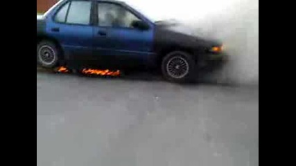 Тоя запали гумите - Буквално!!!
