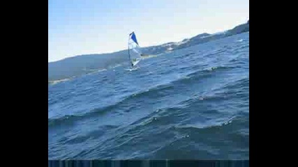 Windsurfing in Dospad
