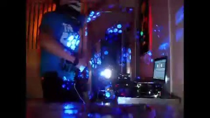 $$dj C-money$$ Mini Mix #3 (electro)