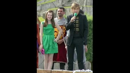Georgie Hanley And William Mouseley Pics