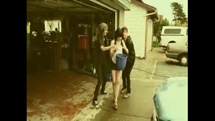 Carly Rae Jepsen - Call Me Maybe [official video]