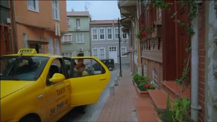 Двете лица на Истанбул С01Е22