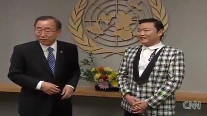 Генсека на оон танцува Gangnam Style