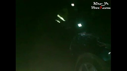 A Bus Crashed into a car [vraca]