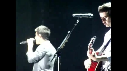 Jonas Brothers - Underdog