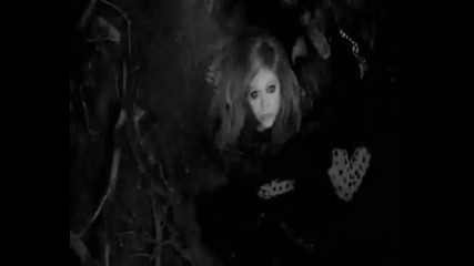 Avril Lavigne And Amy Lee-любовните драскотини на призрака!