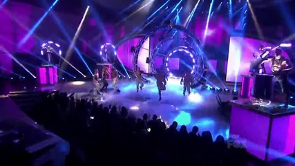 Jennifer Lopez - Dance Again (live @ American Idol) (високо качество)