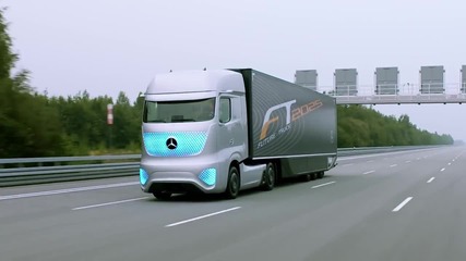 2025/ Бъдещият товарен камион от Mercedes- Benz задвижвайки се самостоятелно